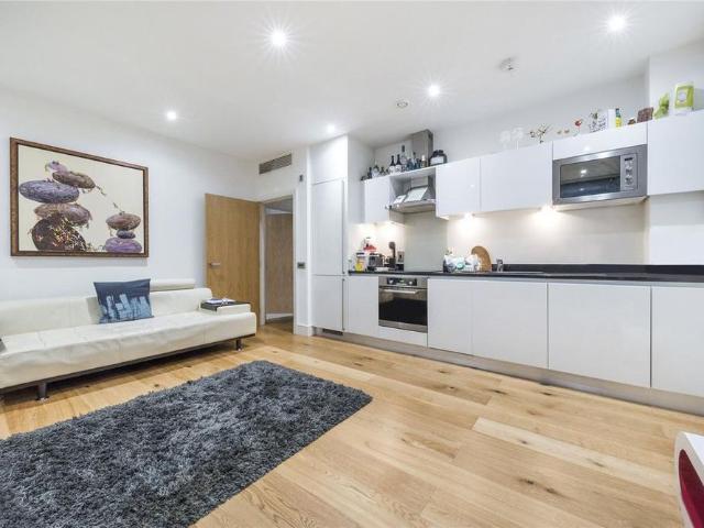 Apartment for rent in Belsize Park, Greater London