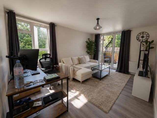 Apartment for rent in Streatham Hill, Greater London