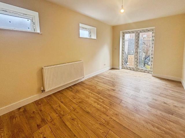 Apartment for rent in Reading