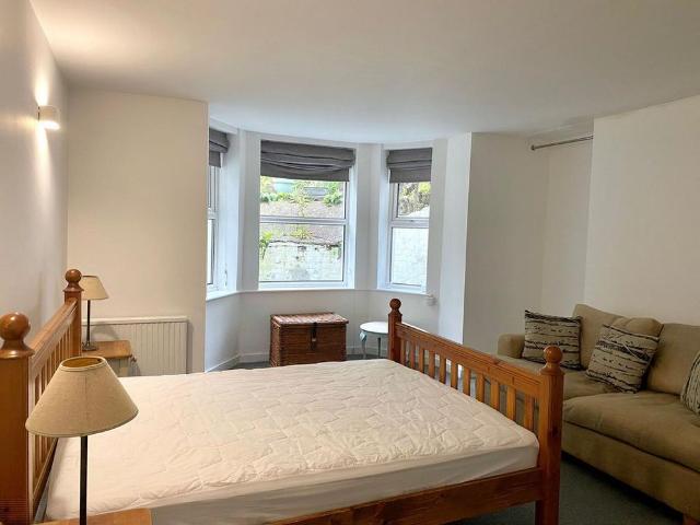 Apartment for rent in Charlotteville, Westborough