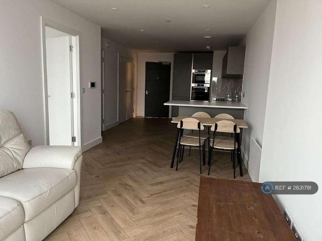 Flat for rent in City Centre, Georgia