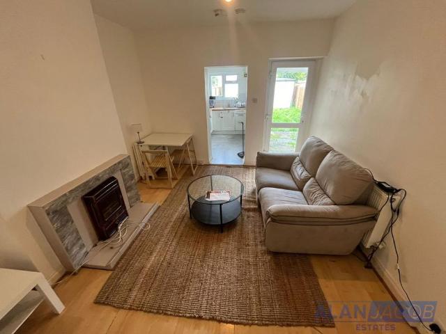 Apartment for rent in London Borough of Merton, Greater London