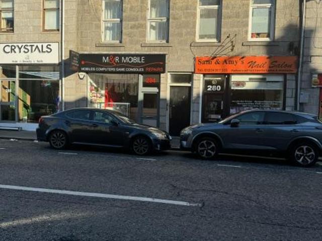 Flat for rent in Ballindoch, Scotland