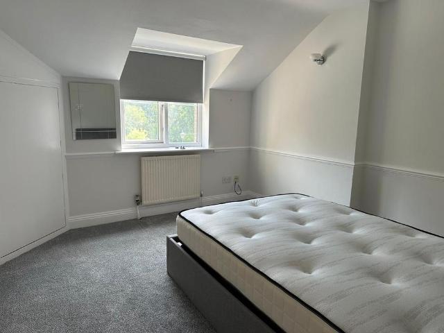 Apartment for rent in Slough