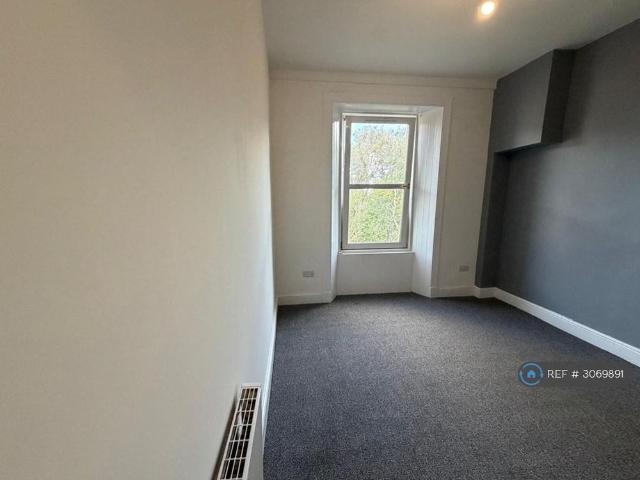 Apartment for rent in Whitehill, Bothwell