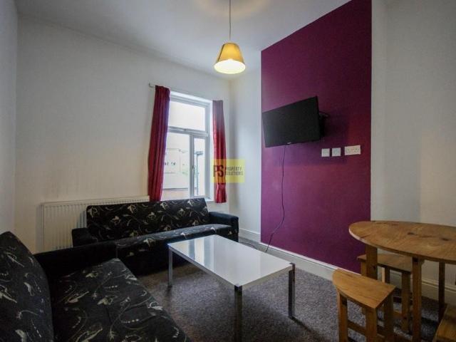 Room for rent in Selly Oak, West Midlands