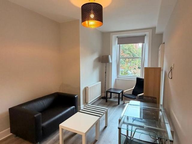 Apartment for rent in Merchiston, Scotland
