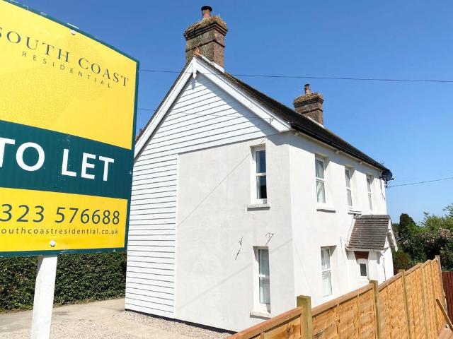 Flat for rent in Cross In Hand, East Sussex