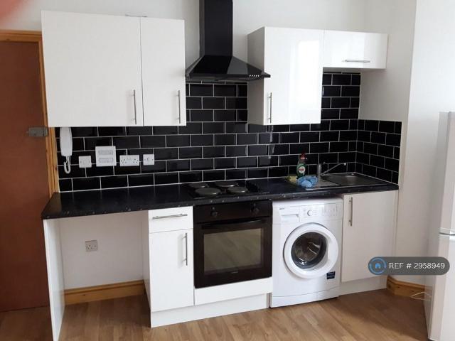 Flat for rent in Hill, City Of Southampton