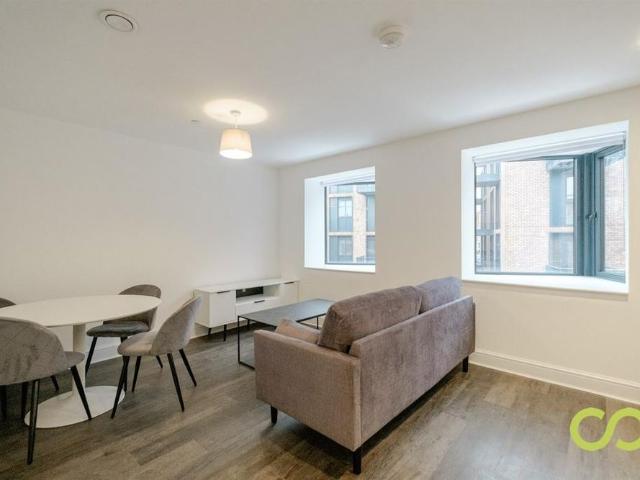 Apartment for rent in High Wycombe Community Board, High Wycombe