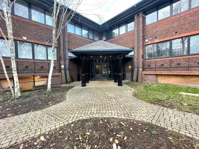 Flat for rent in Elvetham Heath, Hart