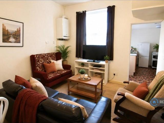 Flat for rent in Battle Field, Tyne And Wear