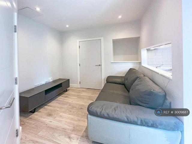 Apartment for rent in Warrington