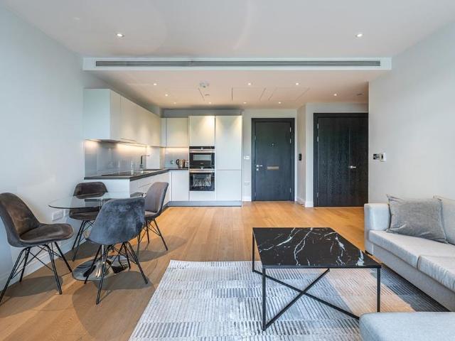Apartment for rent in Greater London