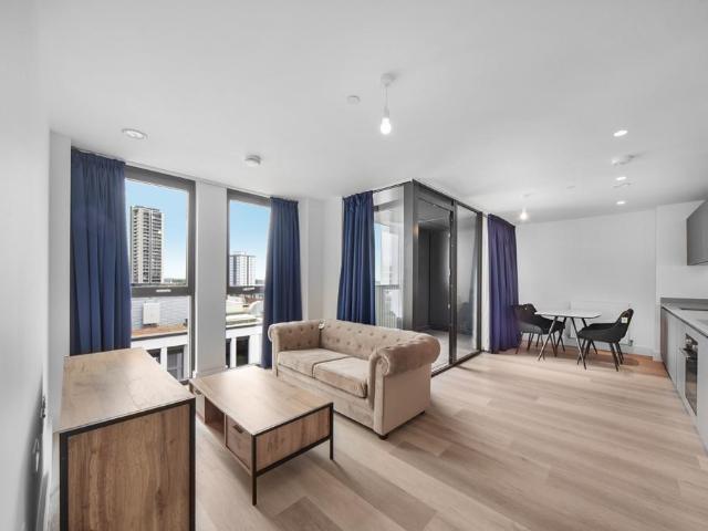 Flat for rent in Stratford Marsh, Greater London