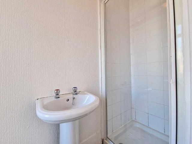 Apartment for rent in Squires Gate, Blackpool