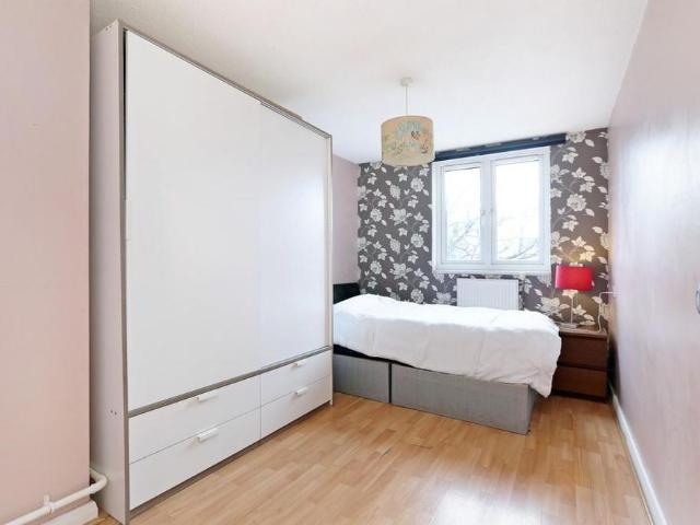 Apartment for rent in Camberwell, Greater London