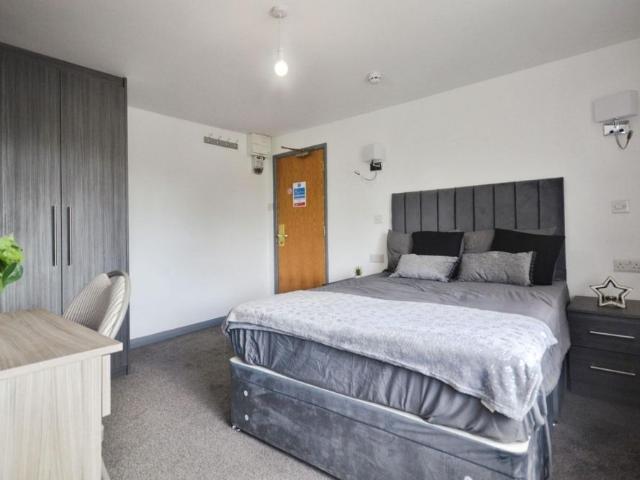 Apartment for rent in Newtown, Reading