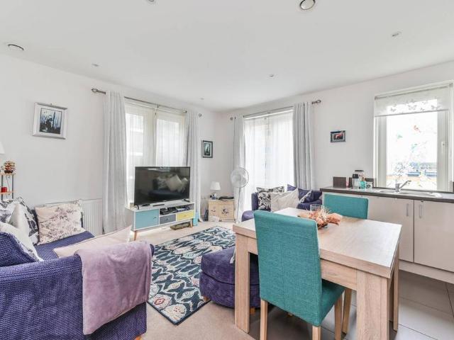 Flat for rent in Wandsworth, Greater London