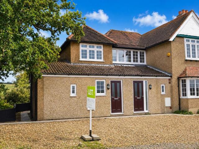 Flat for rent in Coopersale Street, Epping