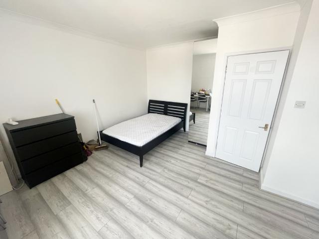 Apartment for rent in Chalvey, Slough