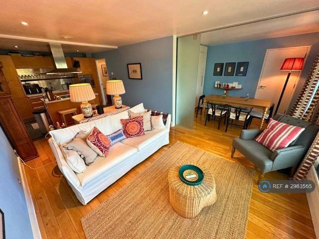Apartment for rent in The Borough, Greater London