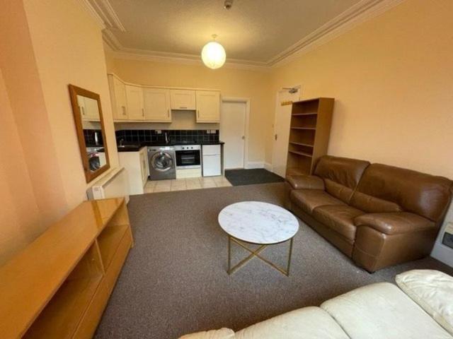 Apartment for rent in Wake Green, West Midlands