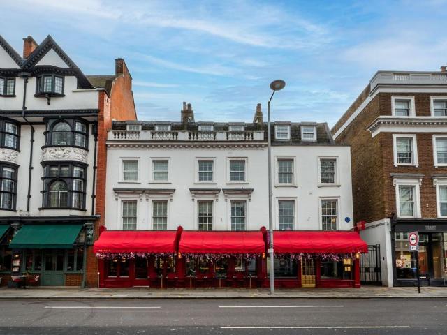 Flat for rent in Chelsea, Greater London