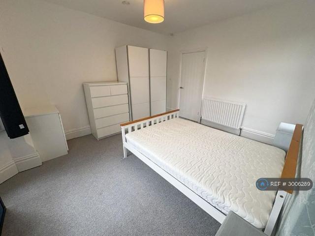 Apartment for rent in The Meadows, Haddon