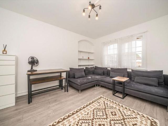 Apartment for rent in Clerkenwell, Greater London