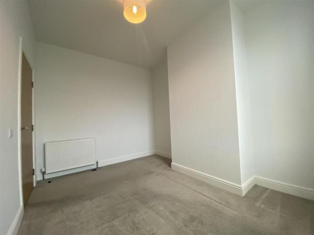 Apartment for rent in Viewlands, Moneydie