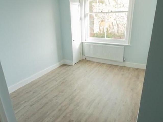 Apartment for rent in Blacklands, Guestling Green
