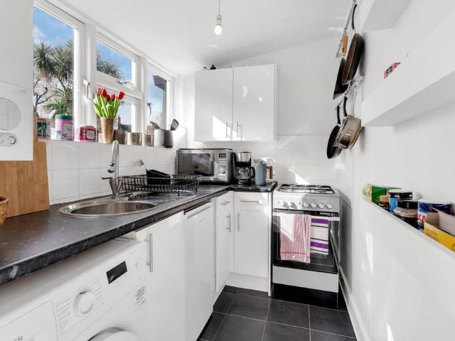 Apartment for rent in Highbury, Isle Of Man