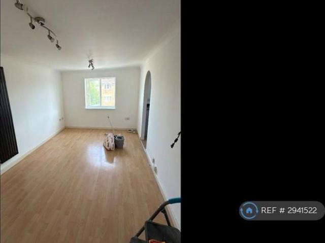 Apartment for rent in Rodbourne, Swindon