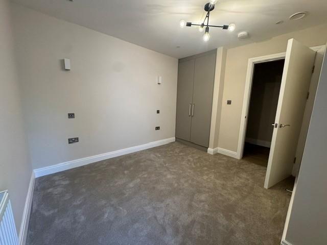 Apartment for rent in Vinters Park, Midway