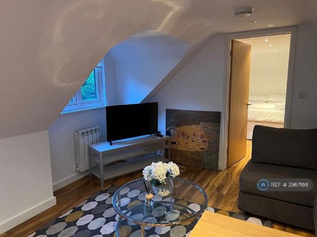 Apartment for rent in Bourne Vale, Kent