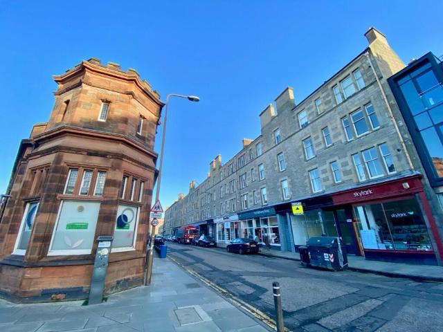 Flat for rent in Silvermills, Scotland