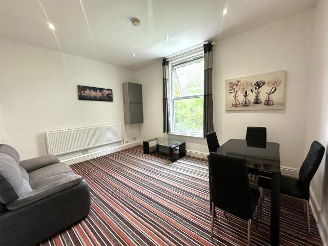 Apartment for rent in Sydenham, Green Close