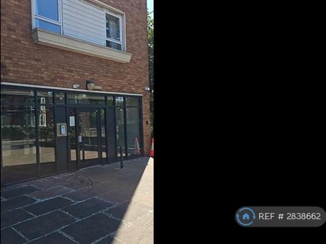 Flat for rent in Haddon, Isle Of Man