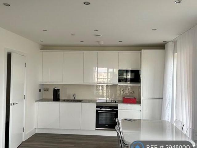 Flat for rent in Colindale, Greater London