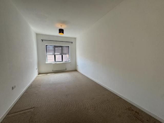 Flat for rent in Aylesbury, Buckinghamshire