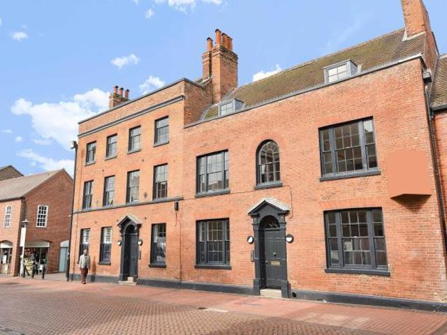Flat for rent in Chesham