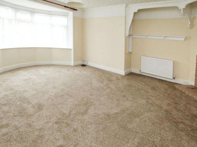 Apartment for rent in Oxenden, The Bridge