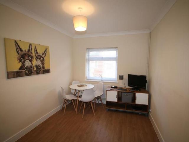 Apartment for rent in St. Mildred's, The Bridge
