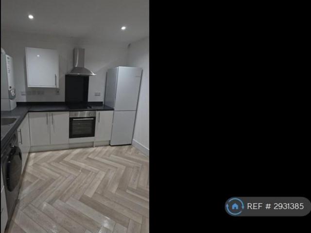 Flat for rent in London Borough of Lewisham, Forest Hill