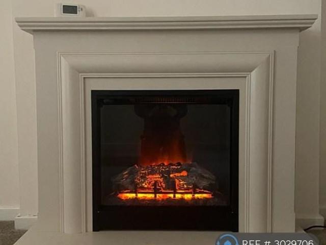 Apartment for rent in Moorhouse, West Yorkshire