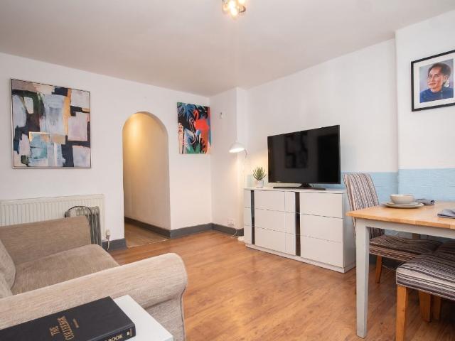 Apartment for rent in Leyton, Greater London