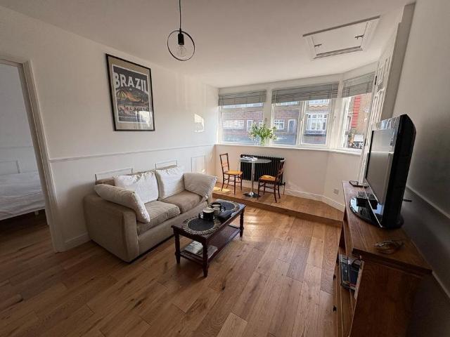 Apartment for rent in Upperton, Eastbourne