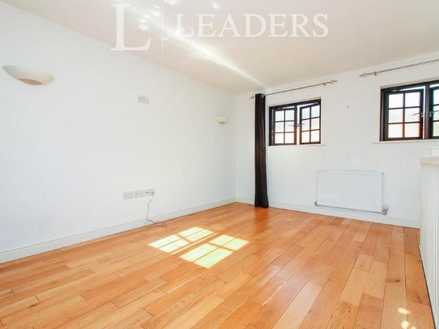 Apartment for rent in Green Park, Milton Keynes