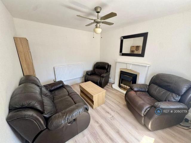 Apartment for rent in Ely, Cardiff